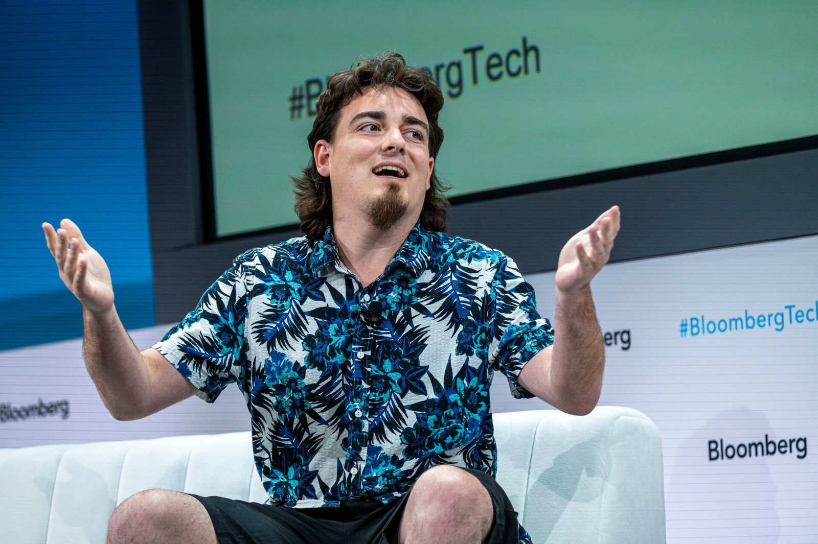 Palmer Luckey money