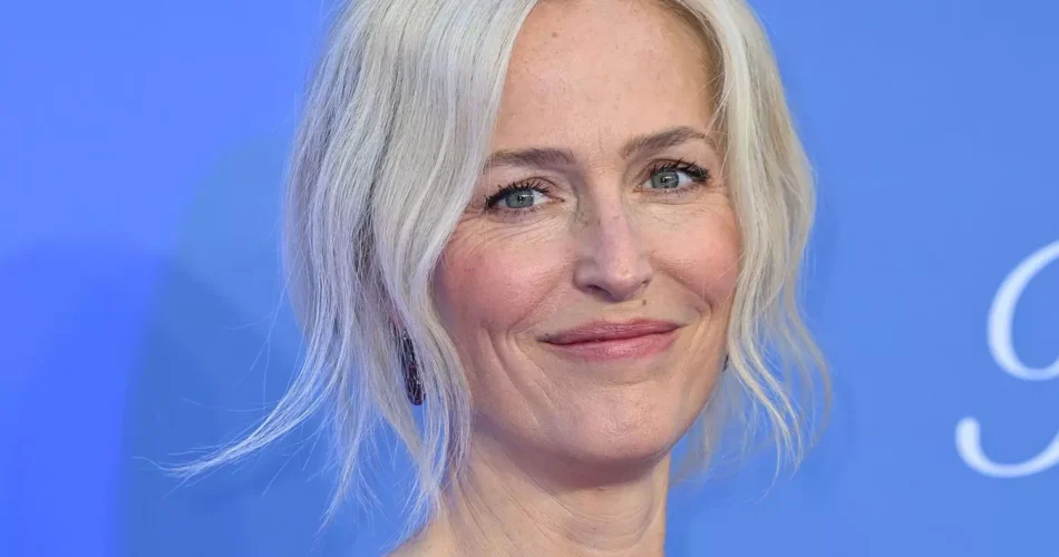 Gillian Anderson net worth