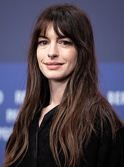 Anne Hathaway money